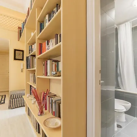 Ara Pacis Elegant Flat Lägenhet